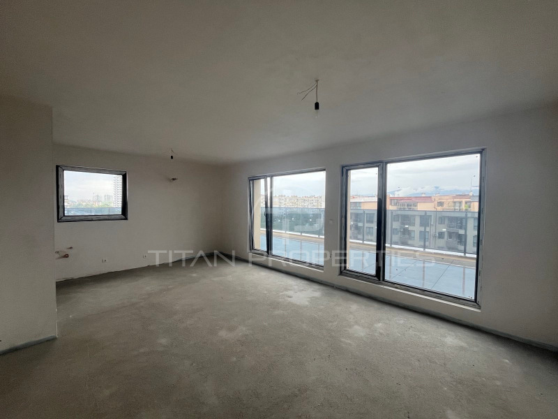 Te koop  2 slaapkamers Plovdiv , Christo Smirnenski , 163 m² | 58698950