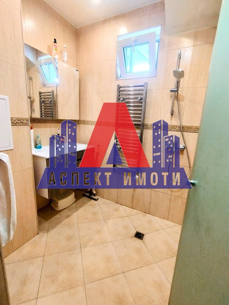 Te koop  2 slaapkamers Plovdiv , Tsentar , 100 m² | 14054953 - afbeelding [9]