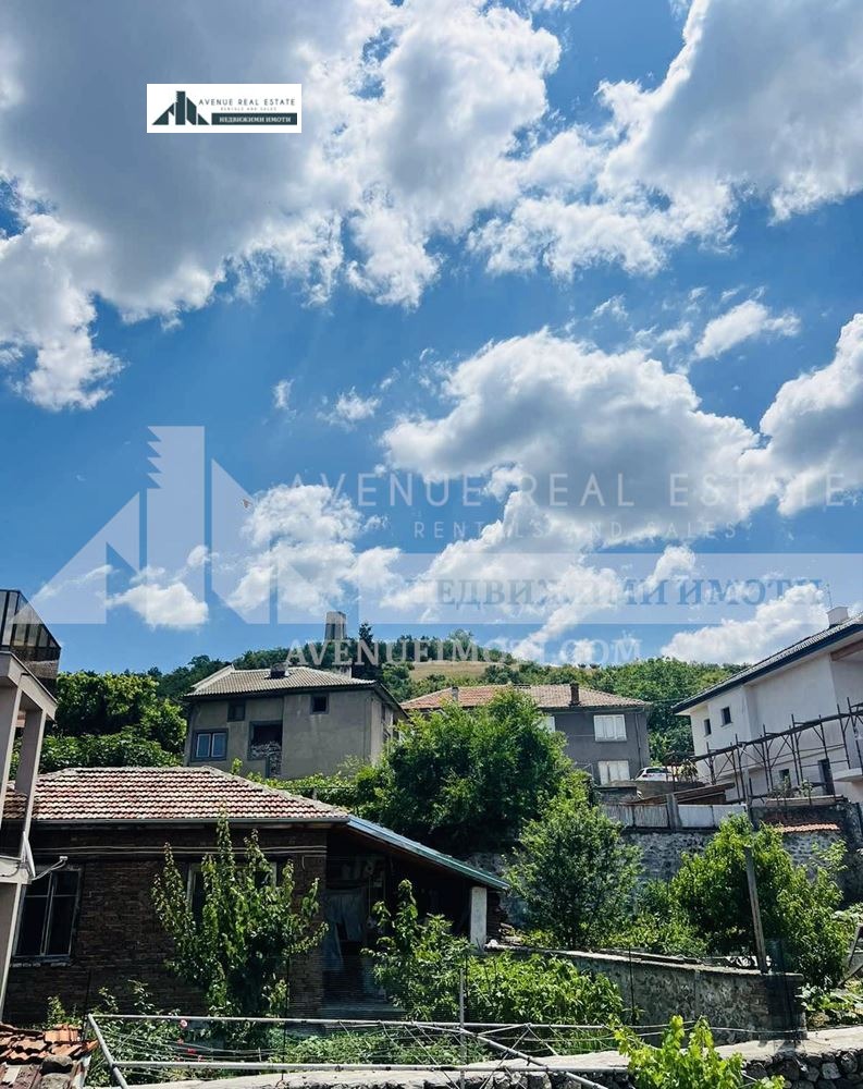 Продава КЪЩА, гр. Перущица, област Пловдив, снимка 2 - Къщи - 46431499