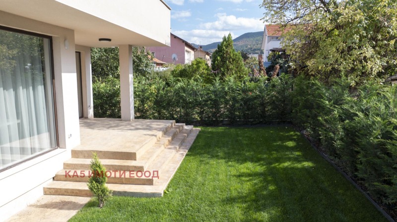 Продава КЪЩА, гр. София, с. Лозен, снимка 16 - Къщи - 52552702