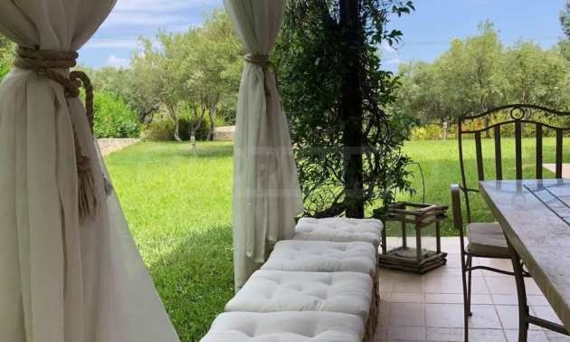 Продава КЪЩА, Извън страната, област Извън страната