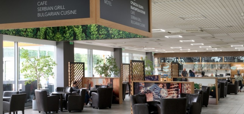 Продава ХОТЕЛ, гр. Ихтиман, област София област, снимка 3 - Хотели - 53040887