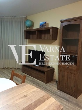 1 chambre m-t Dolna Traka, Varna 6