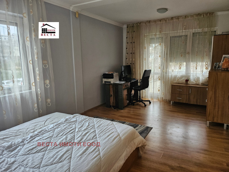 Продава 2-СТАЕН, гр. Варна, Бриз, снимка 6 - Aпартаменти - 49056373