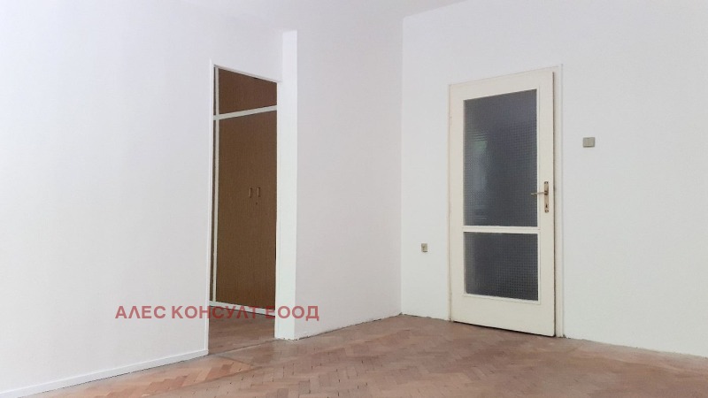 À venda  1 quarto Sofia , Banichora , 70 m² | 41438694