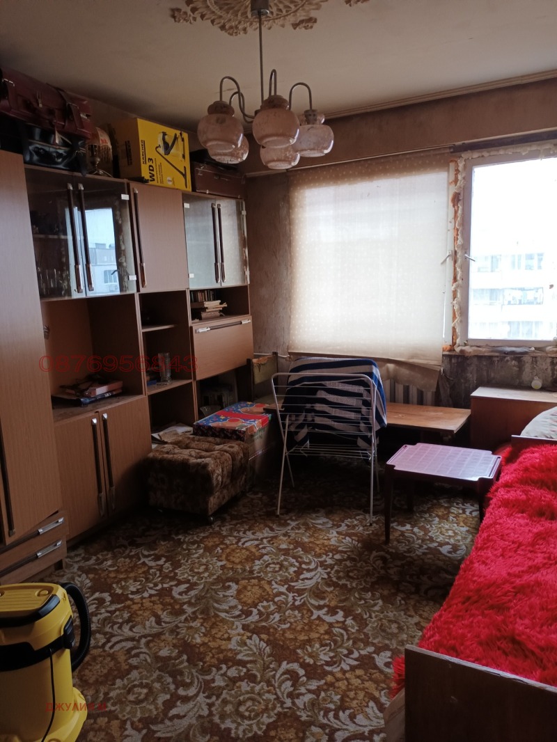 Продава 3-СТАЕН, гр. София, Мусагеница, снимка 2 - Апартаменти - 53499382