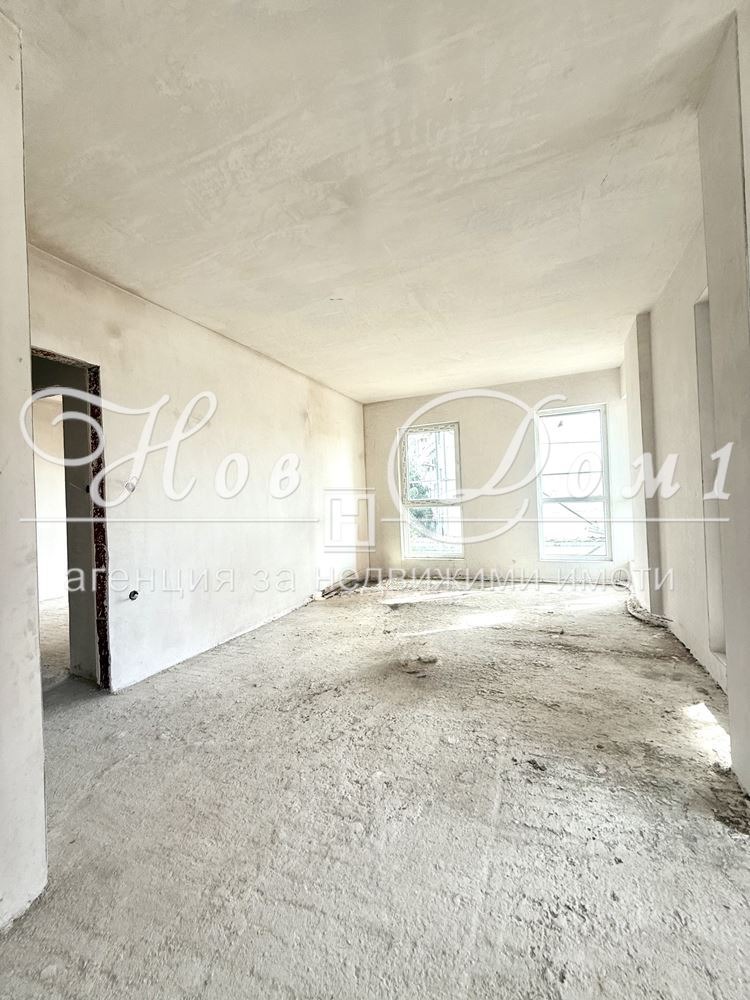 Na prodej  3 ložnice Plovdiv , Christo Smirnenski , 137 m2 | 79729270