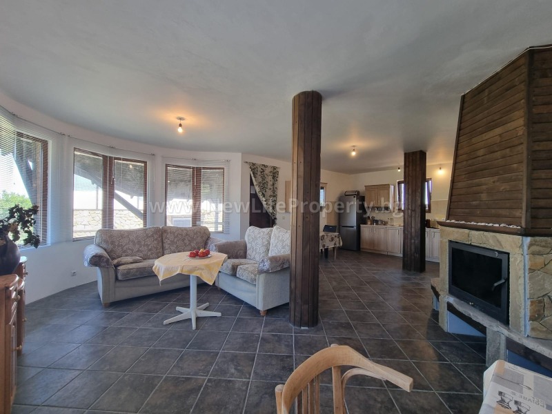 En venta  Casa región Burgas , Bata , 155 metros cuadrados | 34285989 - imagen [8]