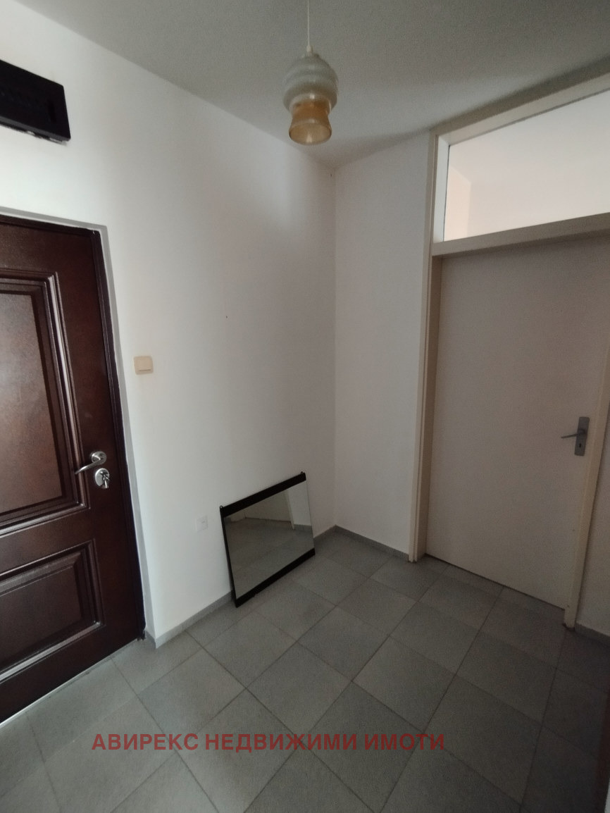 Продава 2-СТАЕН, гр. Пловдив, Кършияка, снимка 7 - Апартаменти - 55746882
