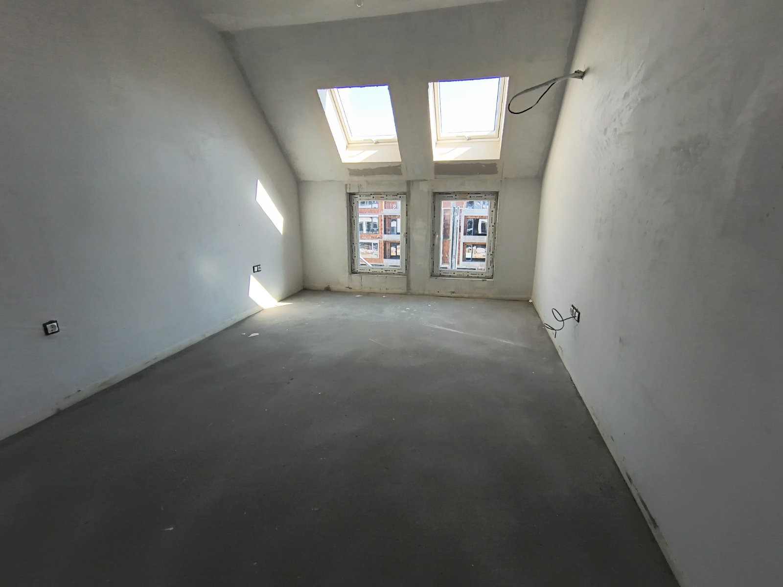 Продава 3-СТАЕН, гр. Пловдив, Остромила, снимка 5 - Апартаменти - 53745462