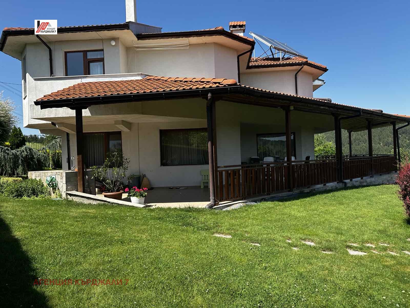 Продава КЪЩА, с. Срединка, област Кърджали, снимка 5 - Къщи - 54436934