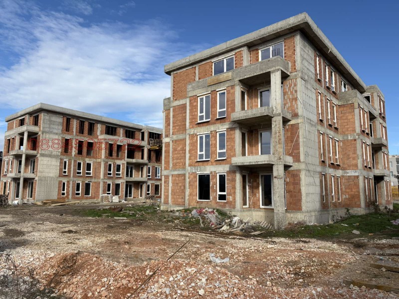 Продава 2-СТАЕН, гр. Пловдив, Остромила