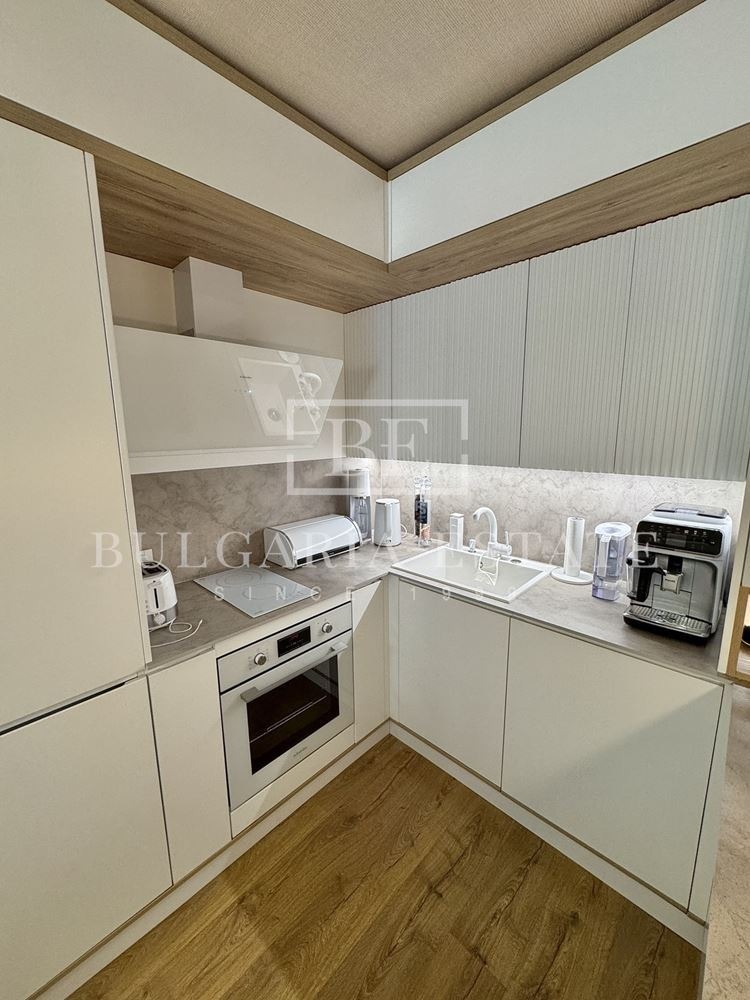 Продава  3-стаен град Варна , к.к. Св.Св. Константин и Елена , 108 кв.м | 46084718 - изображение [6]