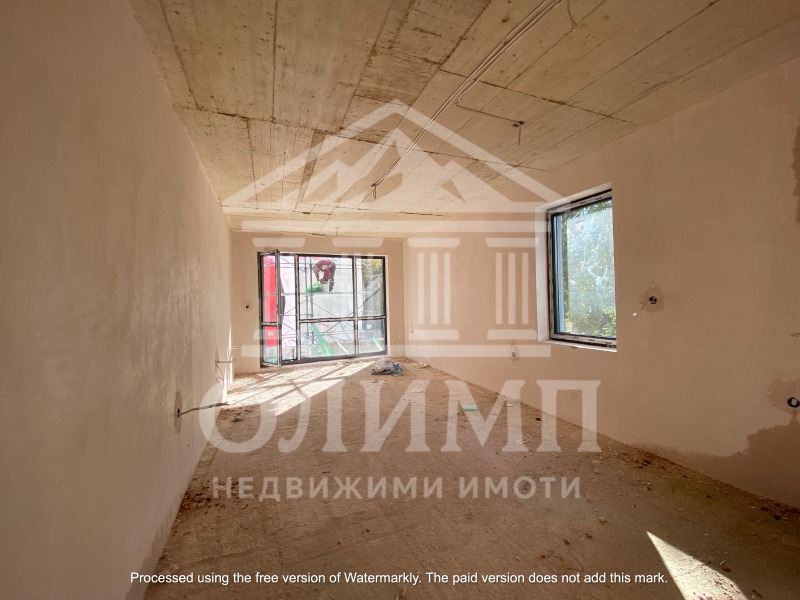 Продава 3-СТАЕН, гр. Добрич, Свети Георги, снимка 2 - Апартаменти - 53014609