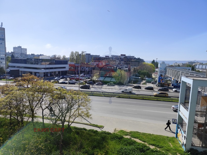 En venta  3 dormitorios Varna , JEI , 92 metros cuadrados | 28363628 - imagen [4]
