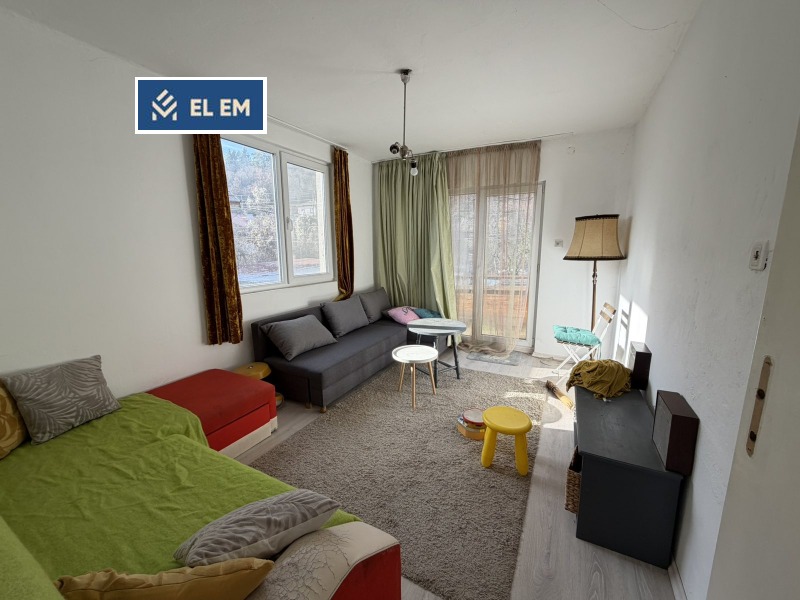 Продава КЪЩА, с. Владо Тричков, област София област, снимка 3 - Къщи - 53204556