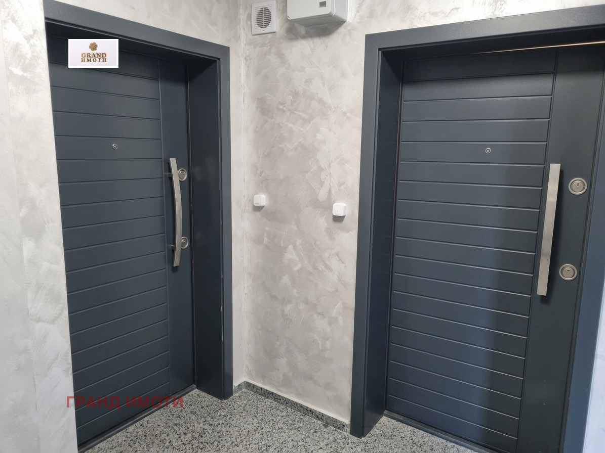 Продава 3-СТАЕН, гр. Русе, Център, снимка 3 - Апартаменти - 55087025