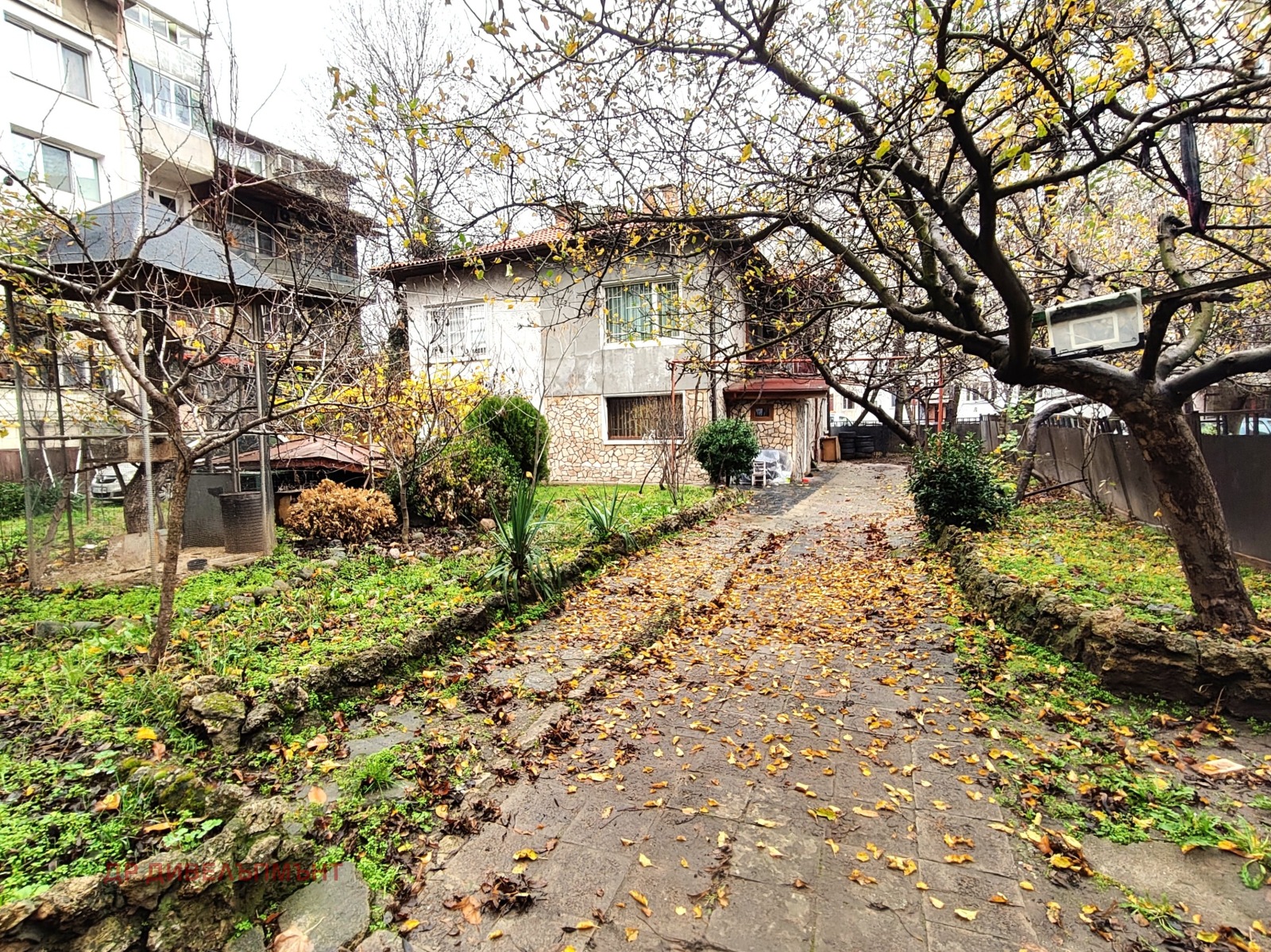 Продава 4-СТАЕН, гр. София, Гео Милев, снимка 2 - Апартаменти - 54599964