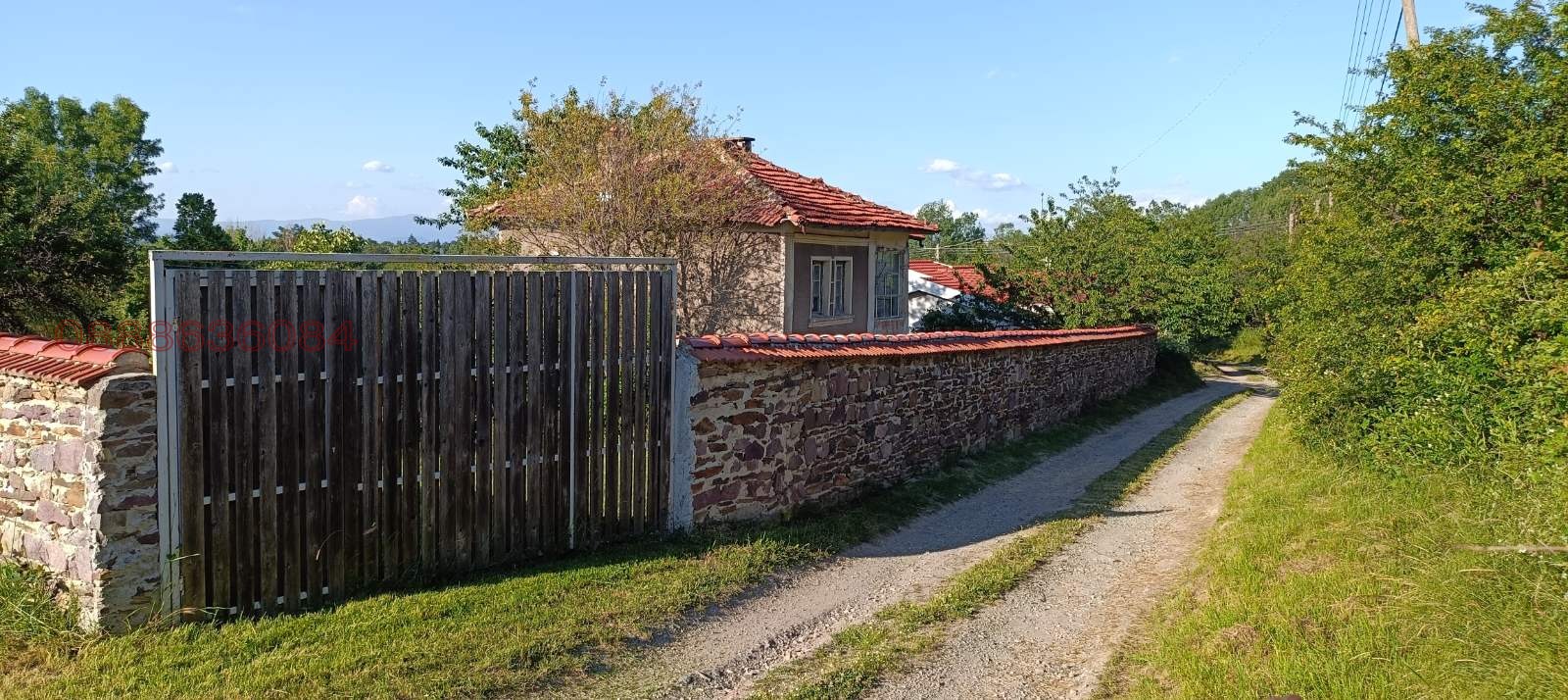 Продава ПАРЦЕЛ, с. Вакарел, област София област