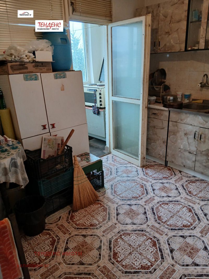 Продава 2-СТАЕН, гр. Кърджали, Възрожденци