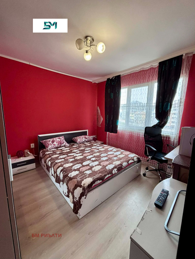 Продава 3-СТАЕН, гр. Велико Търново, Зона Б, снимка 3 - Апартаменти - 52884678