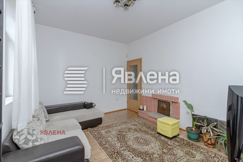 Продава 4-СТАЕН, гр. София, Център, снимка 10 - Aпартаменти - 49069056