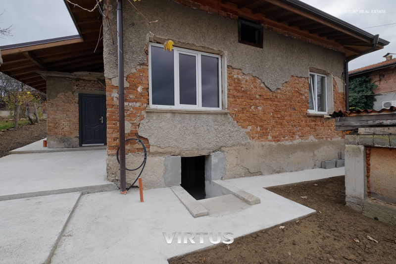 Продава КЪЩА, гр. Перник, Църква, снимка 2 - Къщи - 52397134