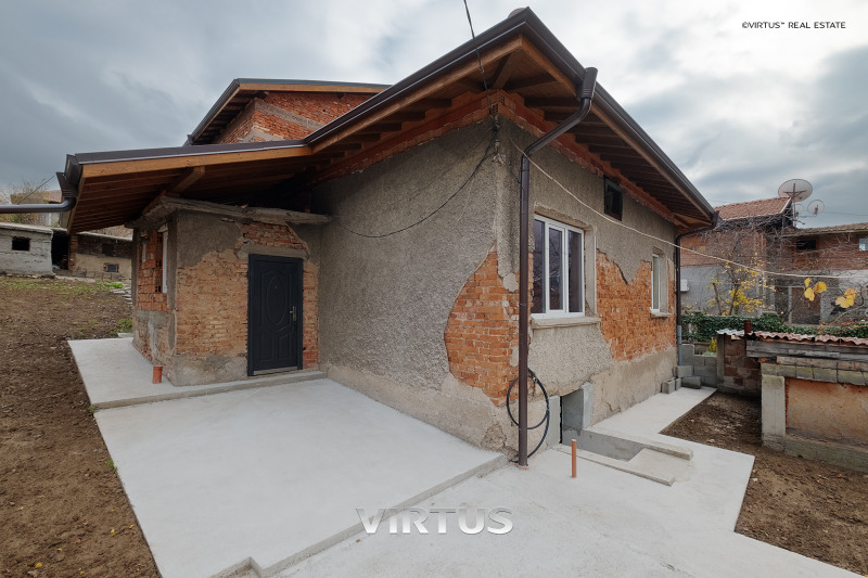 Продава КЪЩА, гр. Перник, Църква, снимка 3 - Къщи - 52397134