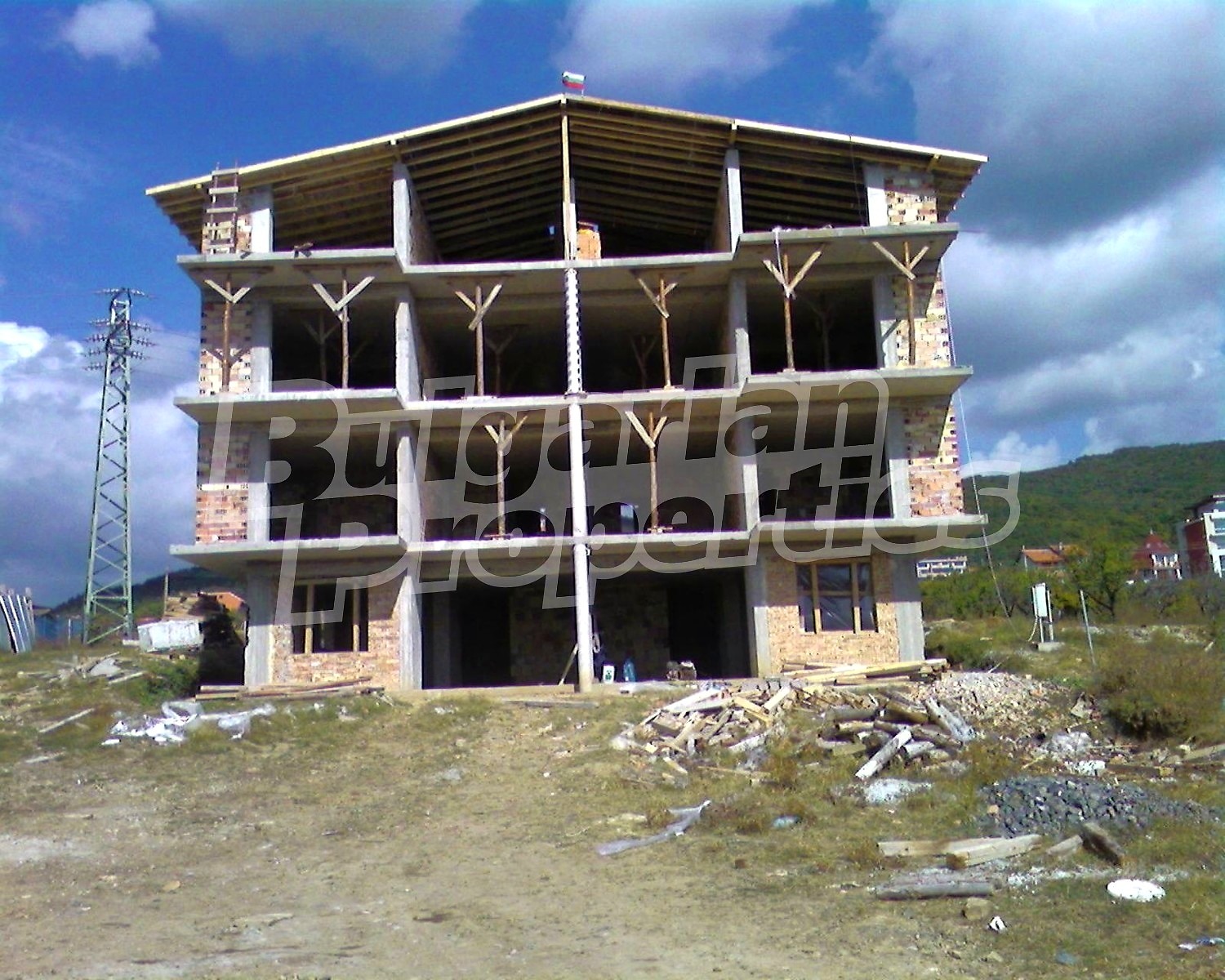 Продава КЪЩА, гр. Свети Влас, област Бургас, снимка 2 - Къщи - 53023344
