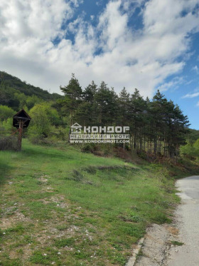 КЪЩА, 100 m2