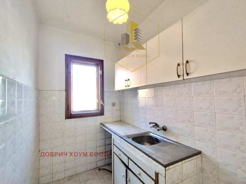 Продава  3-стаен град Добрич , Център , 105 кв.м | 46676547