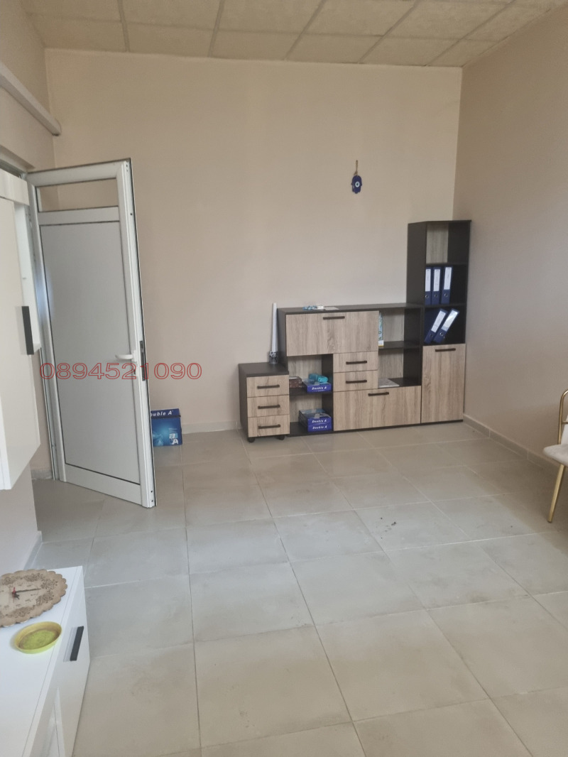 Продава МАГАЗИН, гр. Разград, Център, снимка 4 - Магазини - 52782297