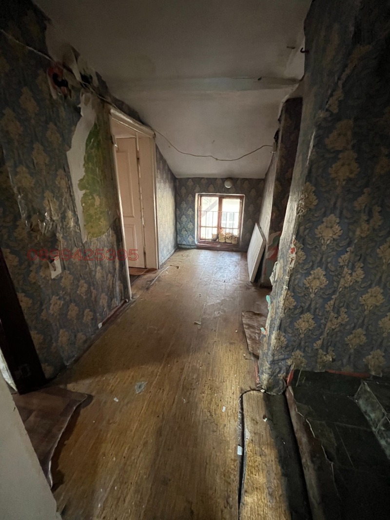 Продава 2-СТАЕН, гр. София, Център, снимка 2 - Апартаменти - 53095501