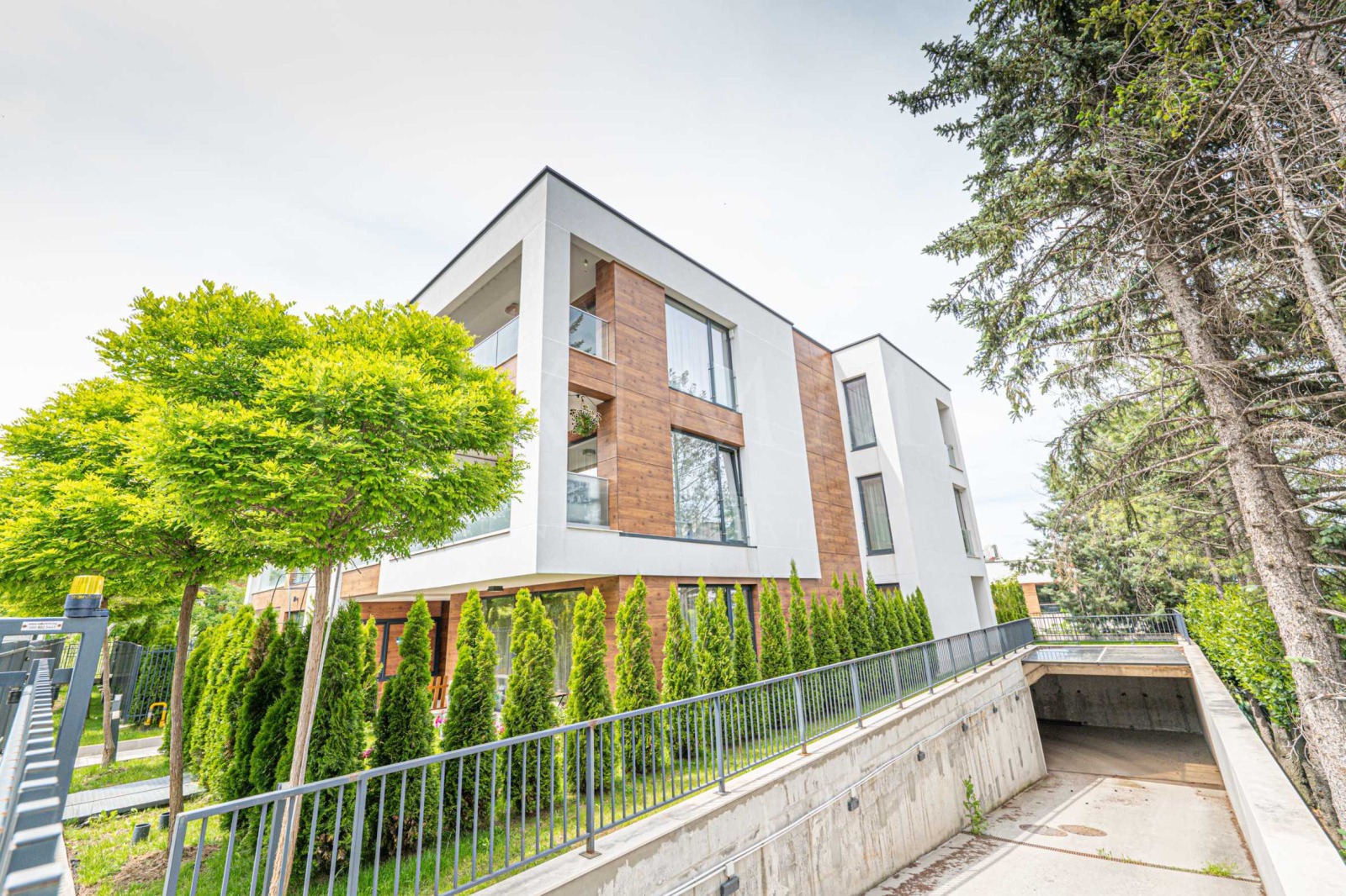 Продава 2-СТАЕН, гр. София, Бояна