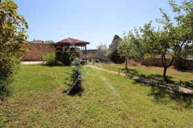 Casa Sveti Vlas, regiunea Burgas 6