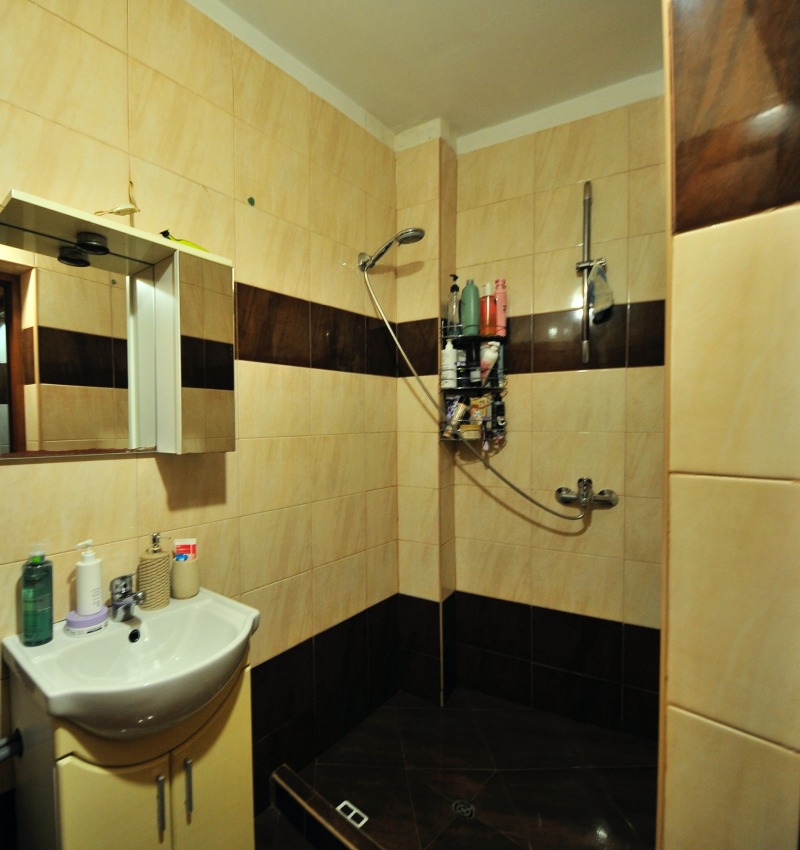 Продава 4-СТАЕН, гр. Ловеч, Център, снимка 10 - Апартаменти - 52773212