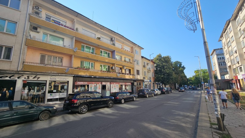 Продава 4-СТАЕН, гр. Ловеч, Център, снимка 14 - Апартаменти - 52773212