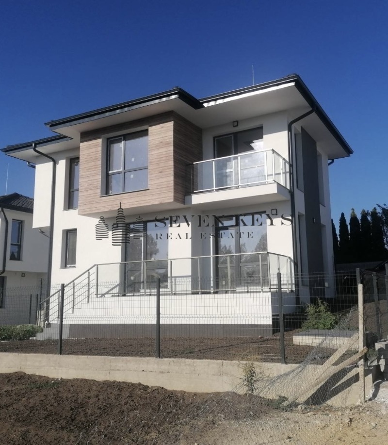 Продава КЪЩА в град Варна, м-т Горна Трака - 138 кв.м / 298 000 € » 582 837.34 лв., СЕДЕМ КЛЮЧА НЕДВИЖИМИ ИМОТИ
