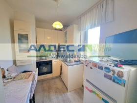 2 bedroom Banishora, Sofia 11