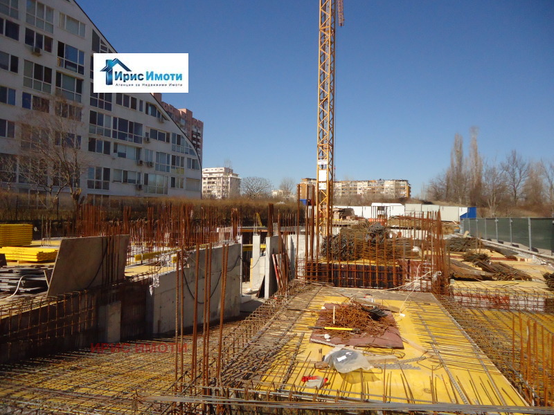 Продава  2-стаен град София , Люлин 6 , 83 кв.м | 33223884 - изображение [2]