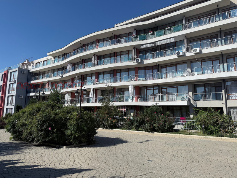 Продава 2-СТАЕН, гр. Свети Влас, област Бургас