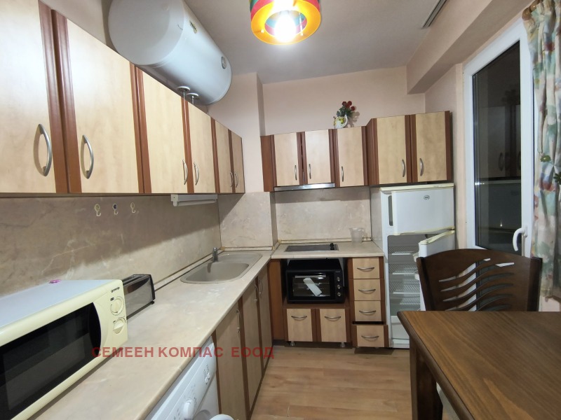 Продава 2-СТАЕН, гр. Пловдив, Кючук Париж, снимка 6 - Апартаменти - 53014431