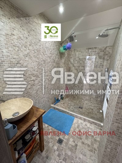 Продава 3-СТАЕН, гр. Варна, Център, снимка 9 - Aпартаменти - 47683396