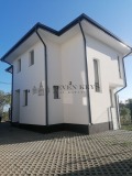 Продава КЪЩА, гр. Варна, м-т Горна Трака, снимка 2