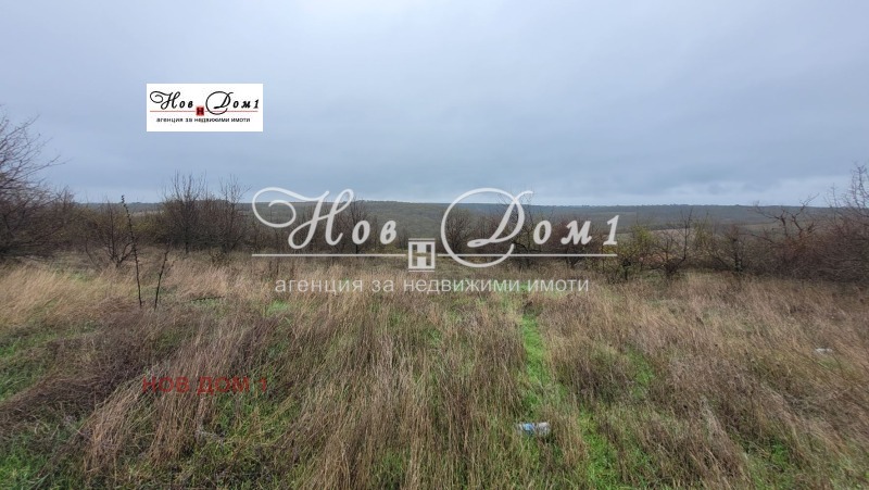 Продава ПАРЦЕЛ в град Варна, м-т Крушките - 8360 кв.м / 42 000 € » 82 144.86 лв., НОВ ДОМ 1
