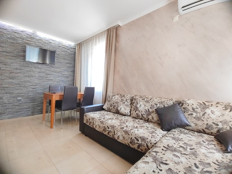 Продава 2-СТАЕН, гр. София, Лагера, снимка 3 - Апартаменти - 53111429