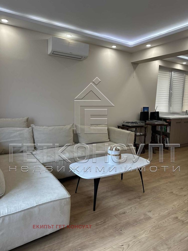 Продава 3-СТАЕН, гр. Варна, Цветен квартал, снимка 9 - Апартаменти - 52519072