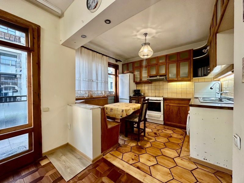 Продава МНОГОСТАЕН, гр. София, Лозенец, снимка 4 - Апартаменти - 53365346