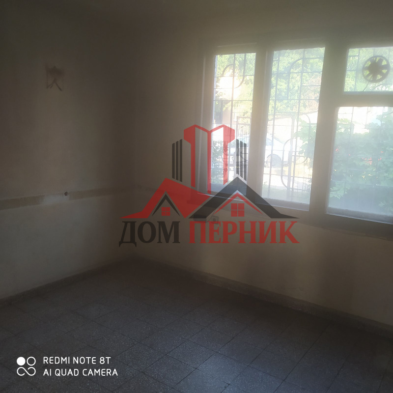 Продава  Етаж от къща град Перник , Ралица , 88 кв.м | 33861489 - изображение [3]