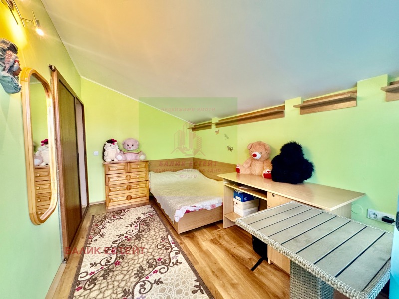 Продава КЪЩА, гр. Добрич, Христо Ботев, снимка 9 - Къщи - 52885463